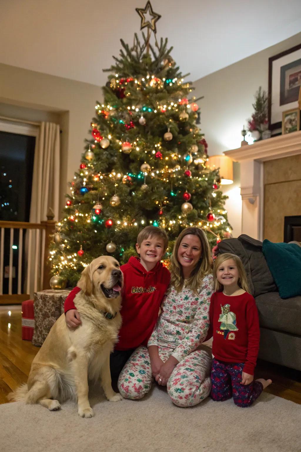 Family and furry friends, all together for the holidays.