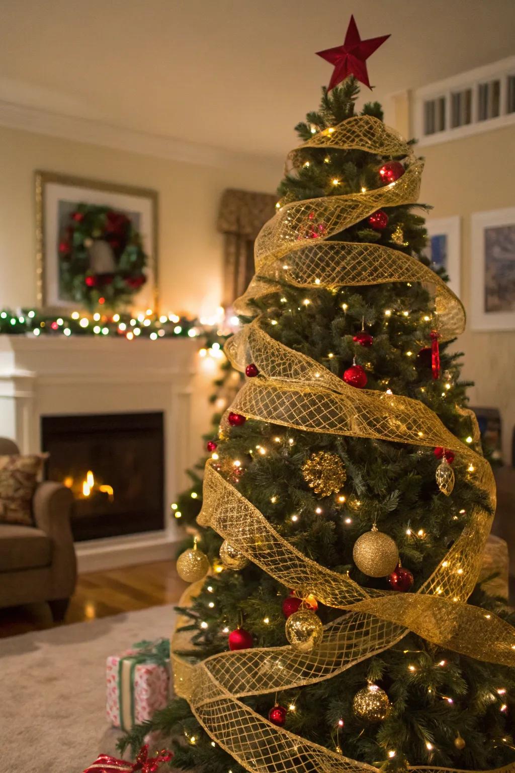 Gold mesh adds a dazzling sparkle to the tree.