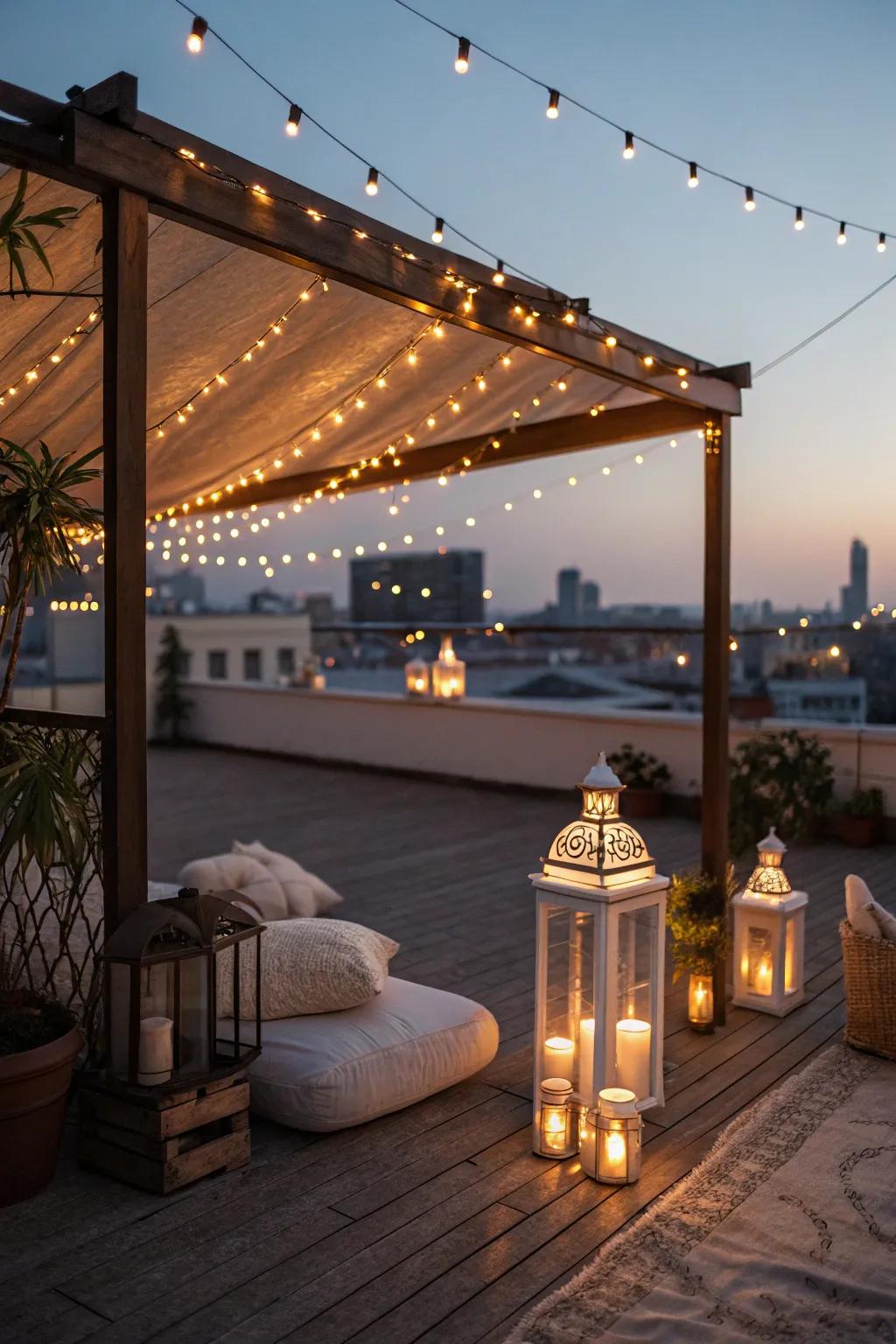 Creative lighting transforms your rooftop into a nighttime haven.